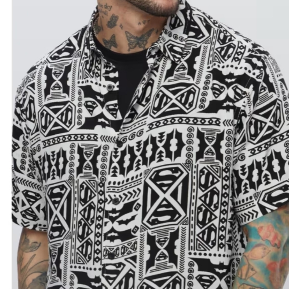 DC Geometry Superhero Logo The Souled Store Casual Short Sleeve Shirt Rayon XL